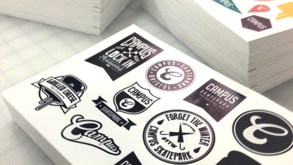 chất liệu in sticker
